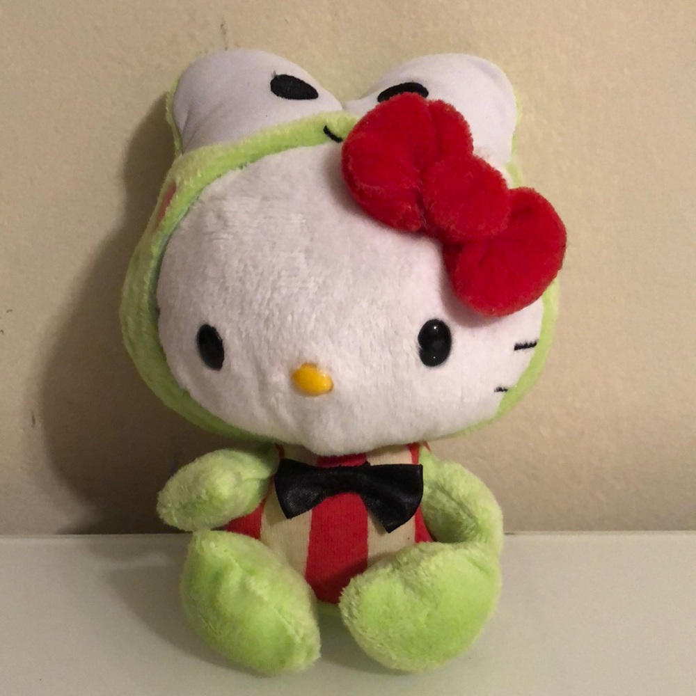 Sanrio Halloween Hello Kitty Dressed as a Frog.